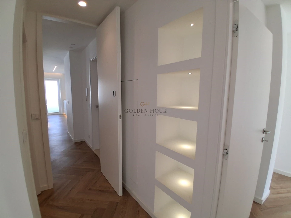 Apartamento T3 para Venda em Ramalde Foto 14