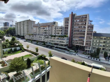 Apartamento T3 para Venda em Ramalde