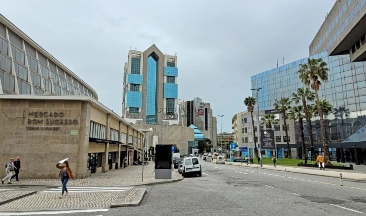 Apartamento T3 para Venda em Ramalde Foto 3