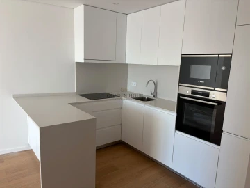 Apartamento T2 para Venda em Mafamude e Vilar do Paraíso