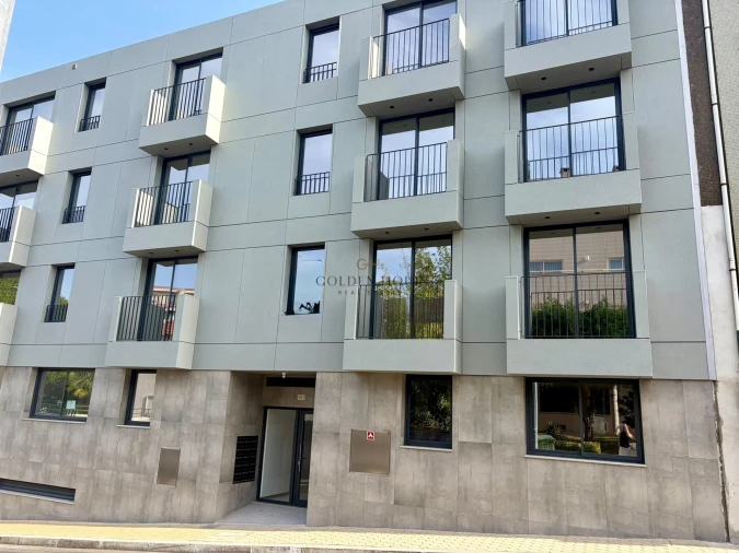 Apartamento T2 para Venda em Mafamude e Vilar do Paraíso Foto 27