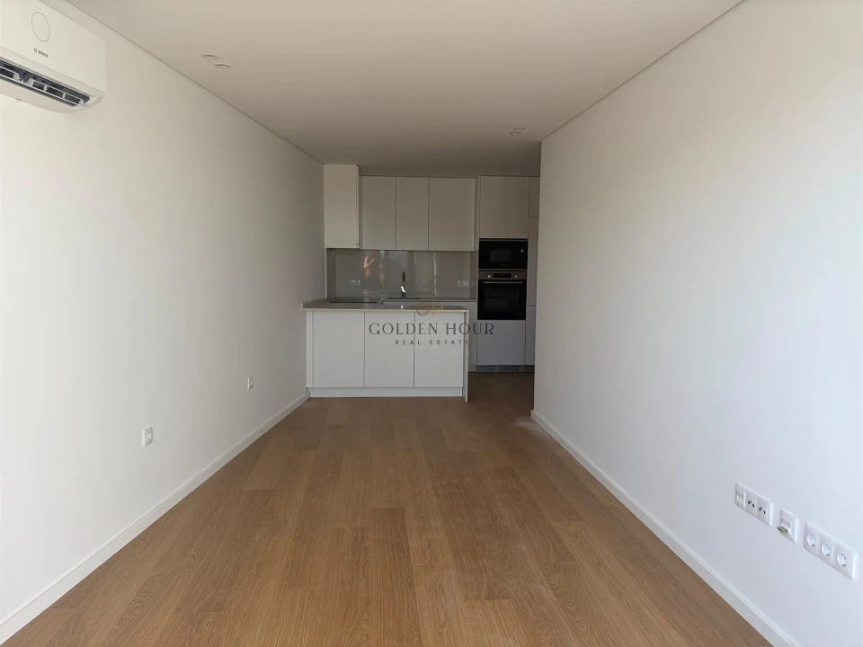Apartamento T2 para Venda em Mafamude e Vilar do Paraíso Foto 11