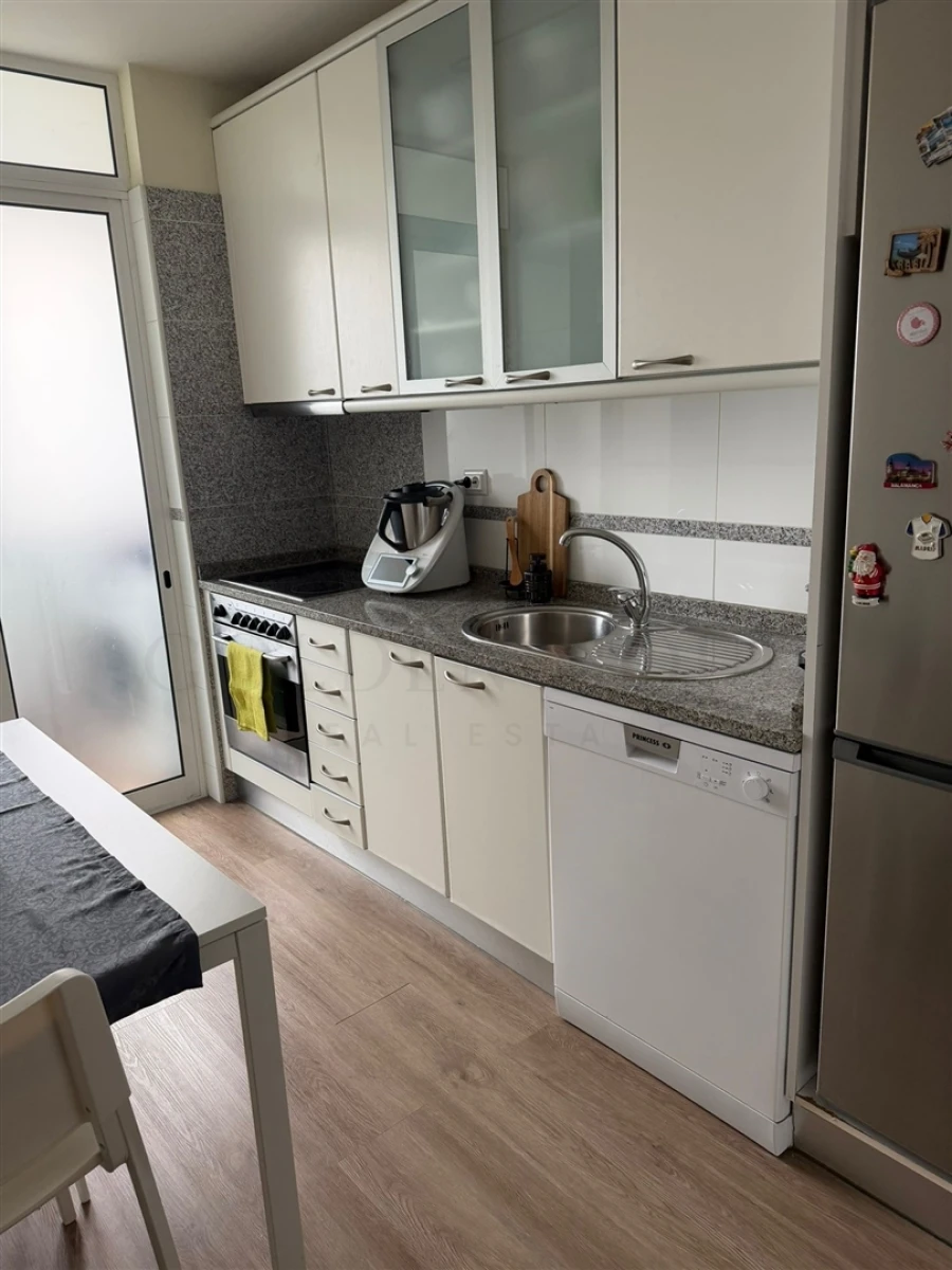 Apartamento T2 para Venda em Santa Marinha e São Pedro da Afurada Foto 27