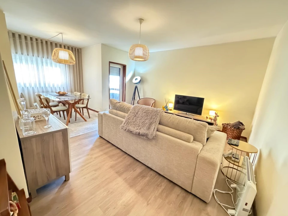 Apartamento T2 para Venda em Santa Marinha e São Pedro da Afurada Foto 2