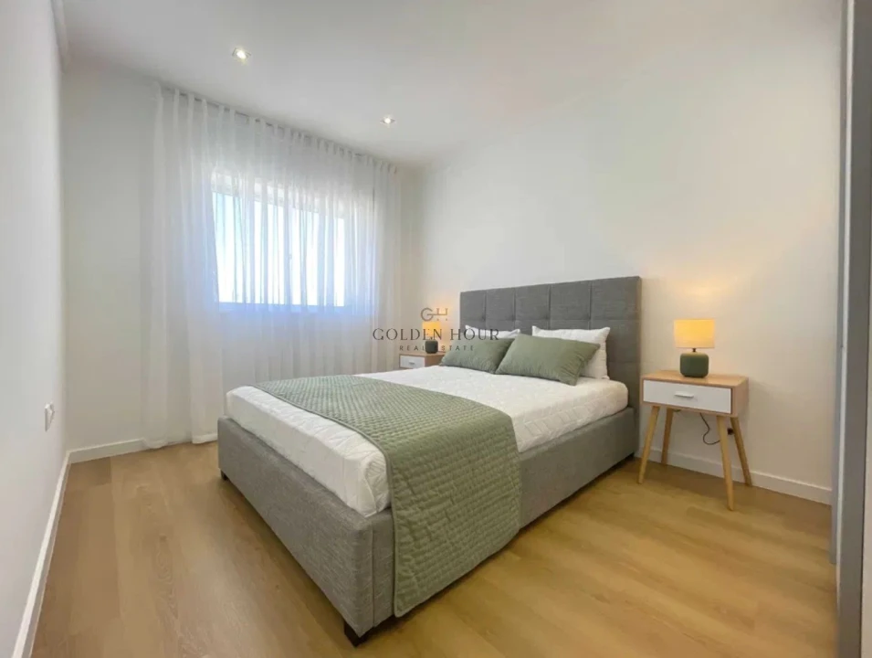 Apartamento T2 para Venda em Vilar de Andorinho Foto 9