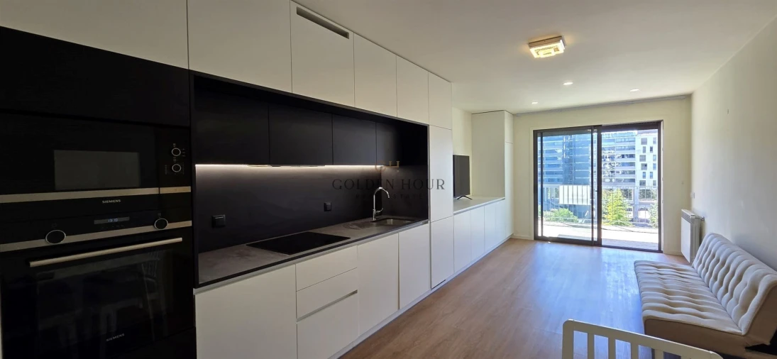 Apartamento T2 para Venda em Campanhã Foto 6