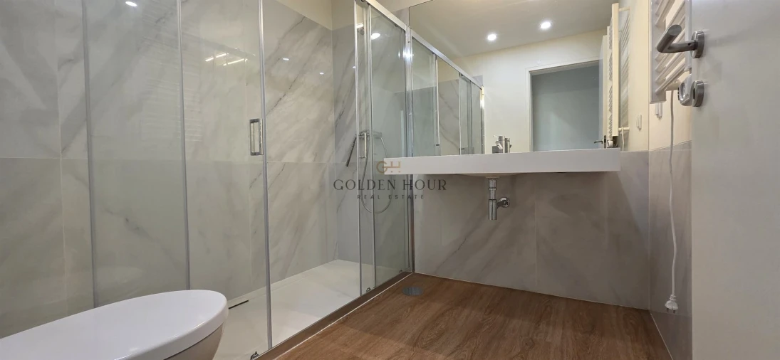 Apartamento T2 para Venda em Campanhã Foto 10