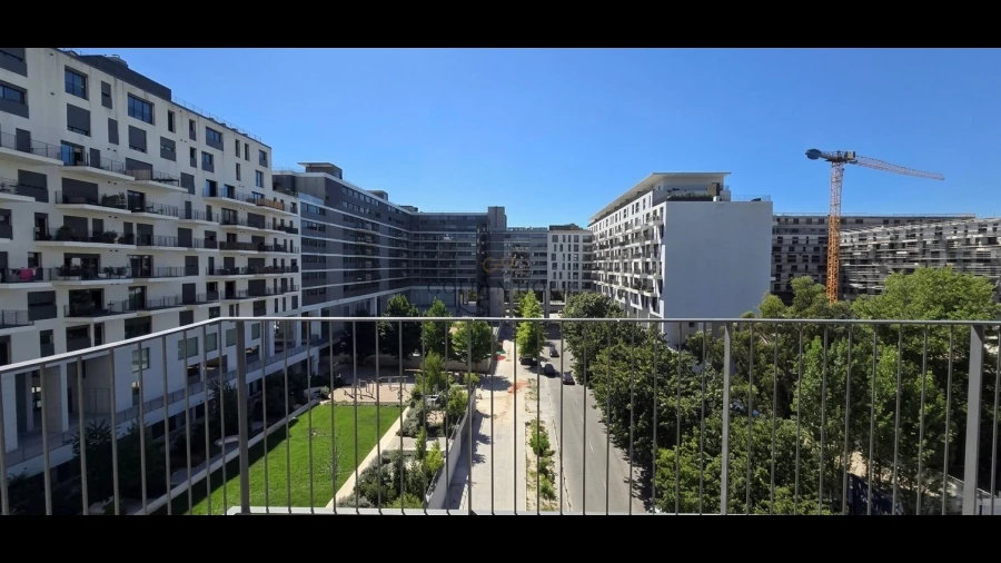 Apartamento T2 para Venda em Campanhã