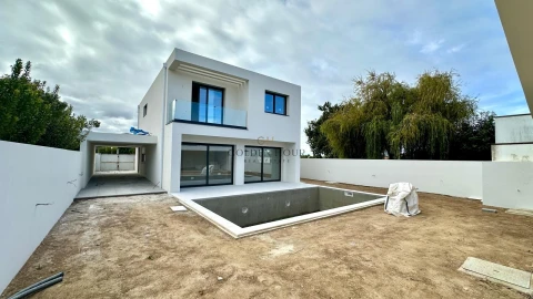 Moradia T3 para Venda em Madalena