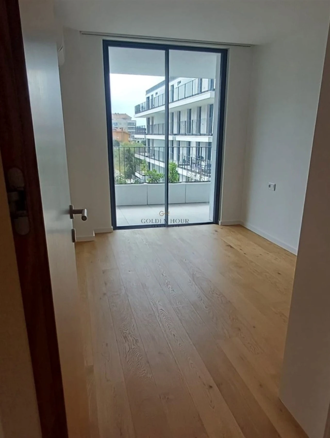 Apartamento T2 para Arrendamento em Santa Marinha e São Pedro da Afurada Foto 2