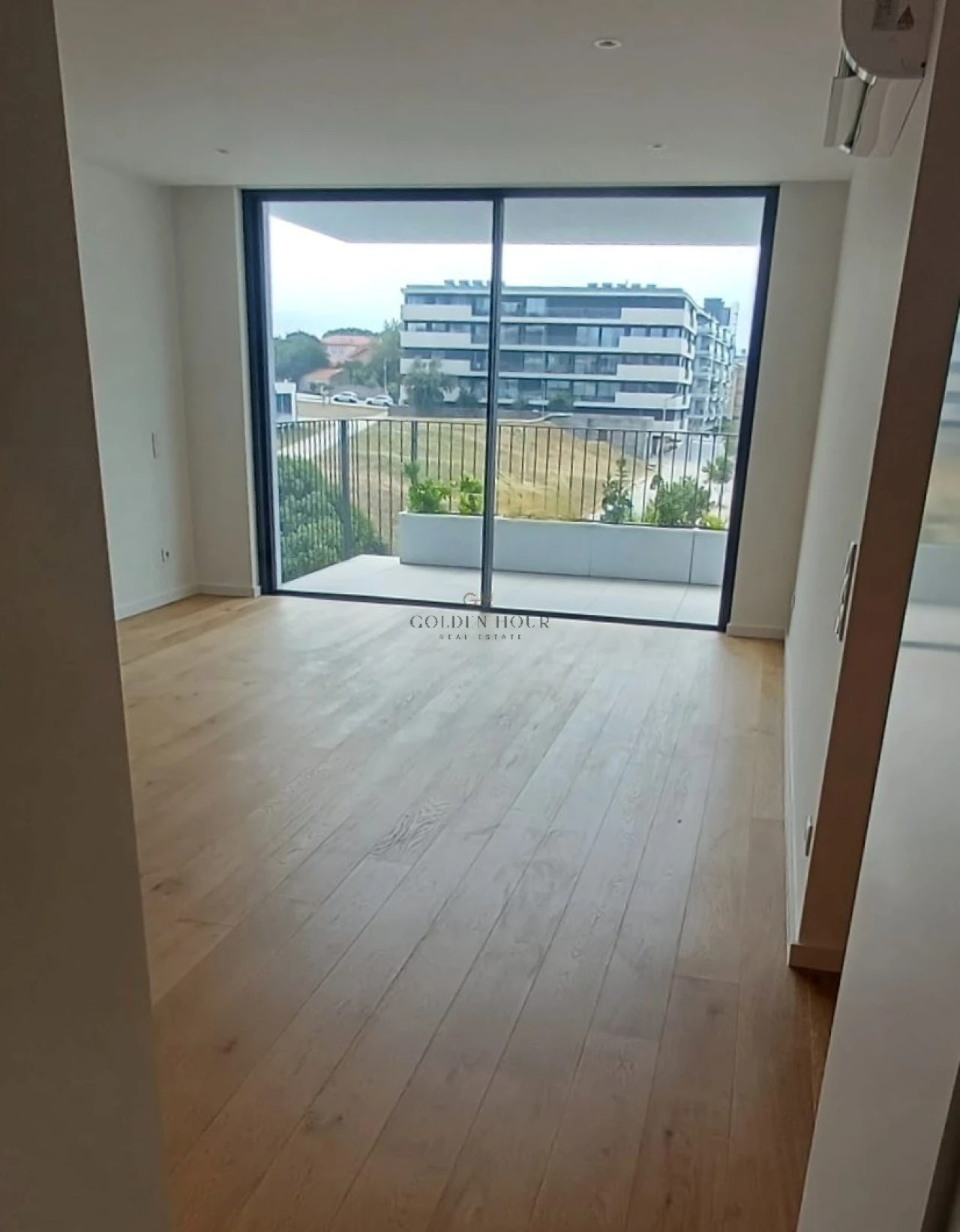 Apartamento T2 para Arrendamento em Santa Marinha e São Pedro da Afurada Foto 16