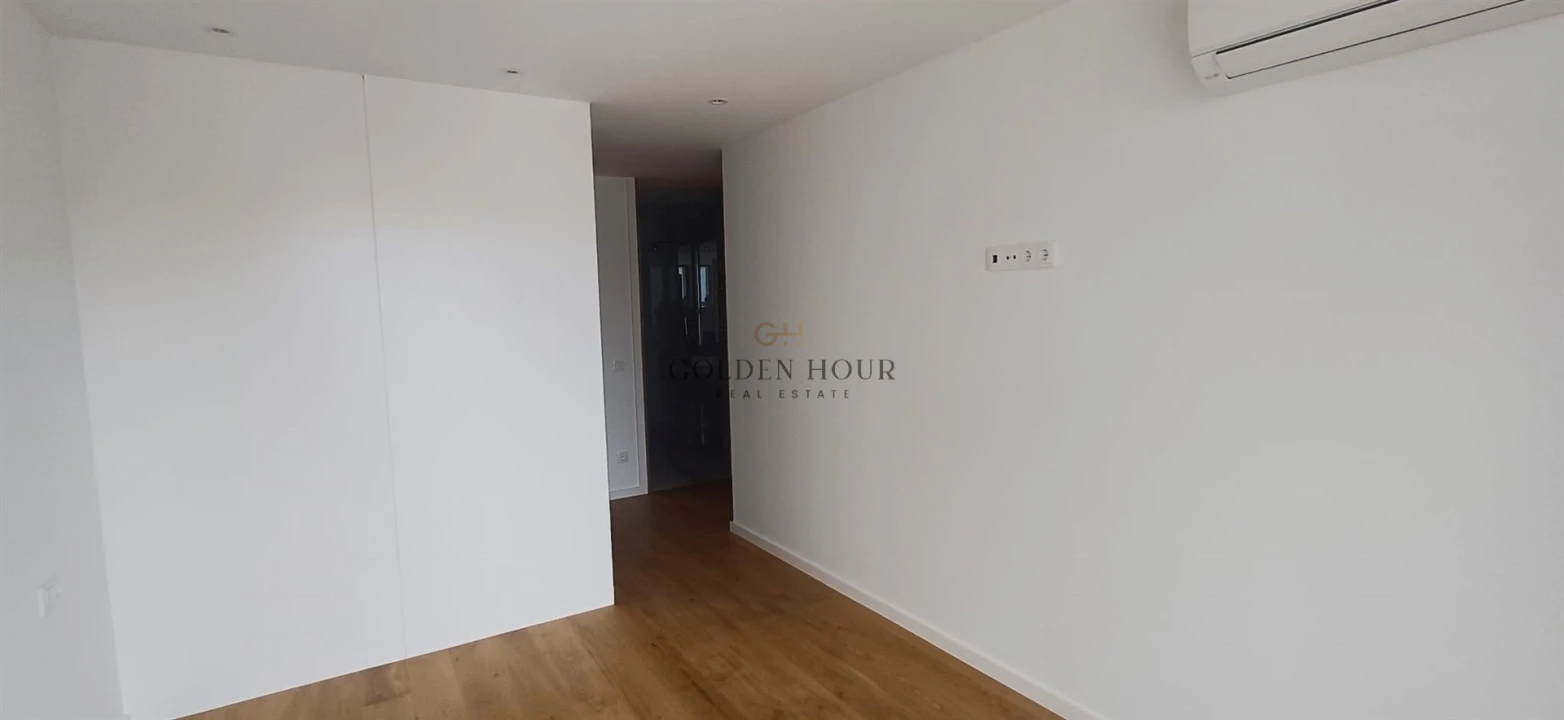 Apartamento T2 para Arrendamento em Santa Marinha e São Pedro da Afurada Foto 22