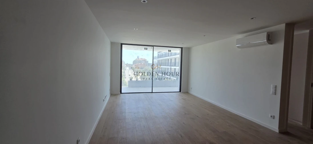 Apartamento T2 para Arrendamento em Santa Marinha e São Pedro da Afurada Foto 7