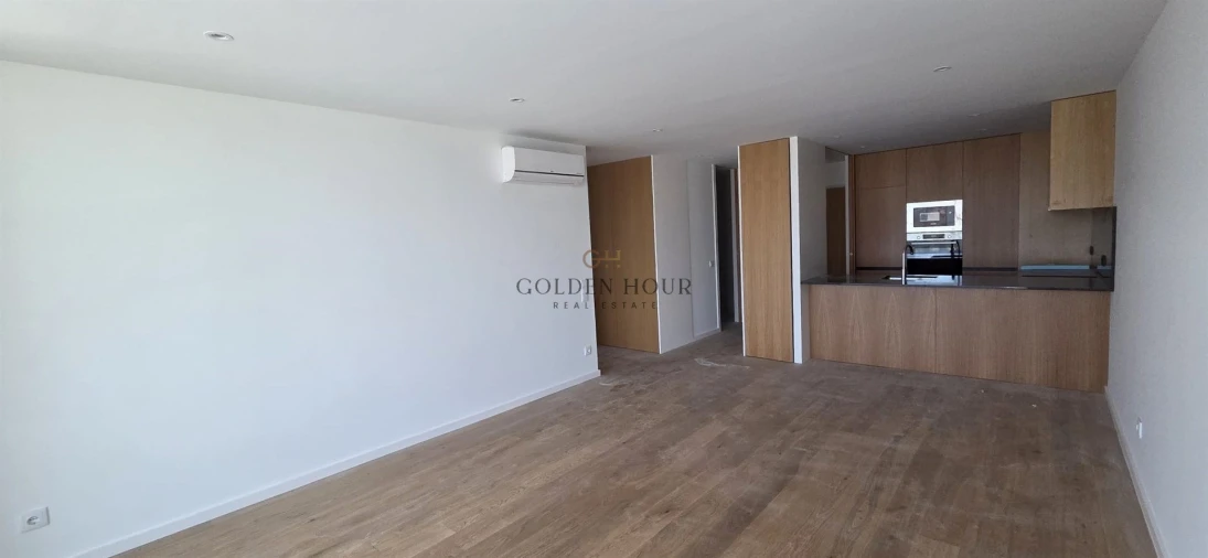 Apartamento T2 para Arrendamento em Santa Marinha e São Pedro da Afurada Foto 4