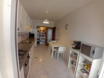 Apartamento T3 para Venda em Gulpilhares e Valadares