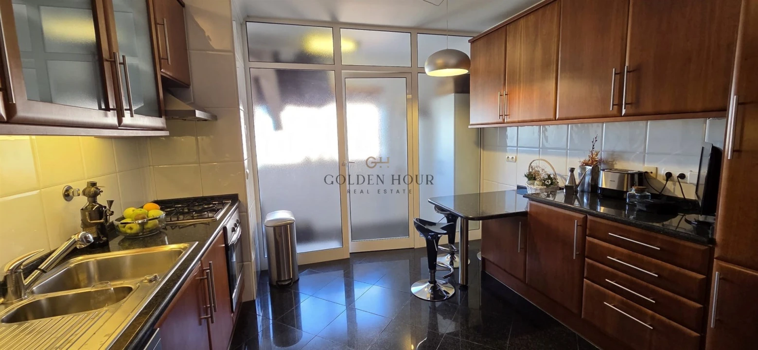 Apartamento T3 para Venda em Mafamude e Vilar do Paraíso Foto 14