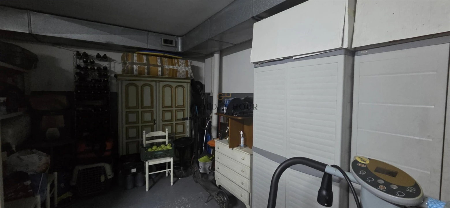 Apartamento T3 para Venda em Mafamude e Vilar do Paraíso Foto 27