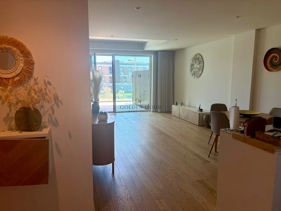 Apartamento T2 para Arrendamento em Canidelo Foto 24