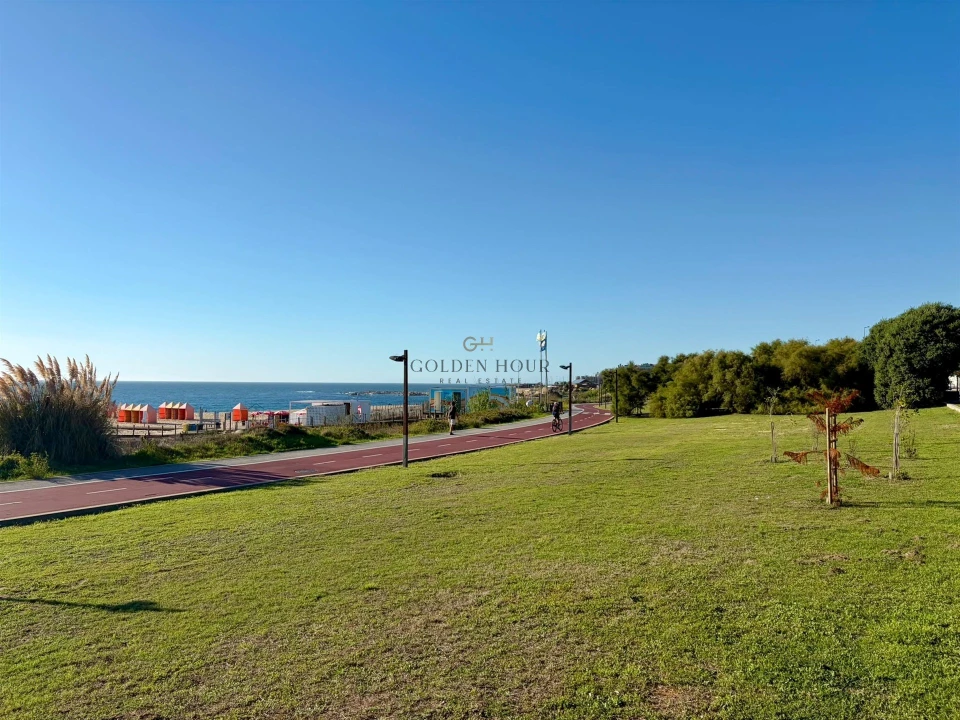 Apartamento T2 para Arrendamento em Canidelo Foto 33