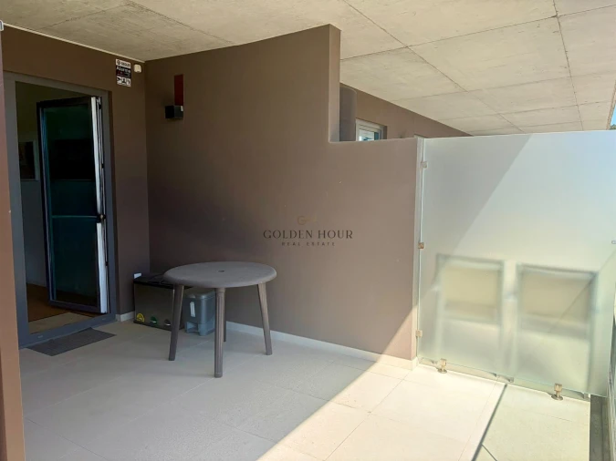 Apartamento T2 para Arrendamento em Canidelo Foto 9