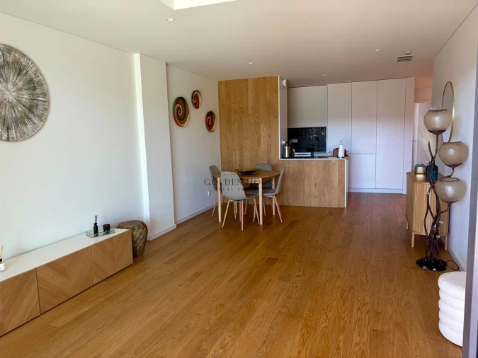 Apartamento T2 para Arrendamento em Canidelo Foto 4