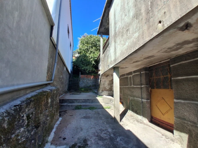 Moradia T1 para Venda em Baltar Foto 5