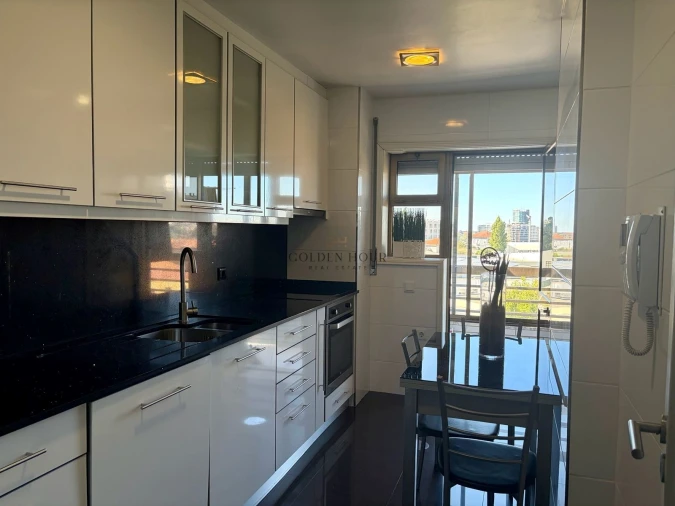 Apartamento T3 para Arrendamento em Santa Marinha e São Pedro da Afurada Foto 13