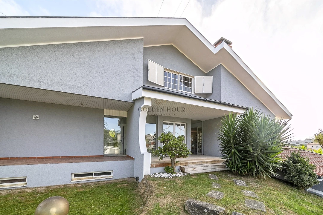 Moradia T7 para Venda em Arcozelo Foto 64