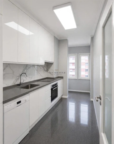 Apartamento T1 para Venda em Madalena