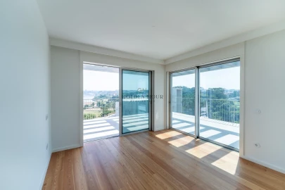 Apartamento T4 para Venda em Canidelo