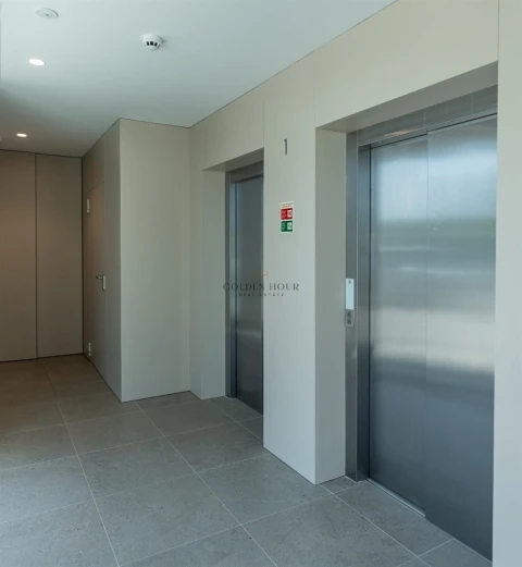 Apartamento T4 para Venda em Canidelo
