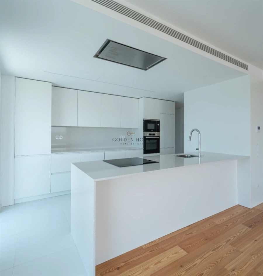 Apartamento T4 para Venda em Canidelo Foto 4