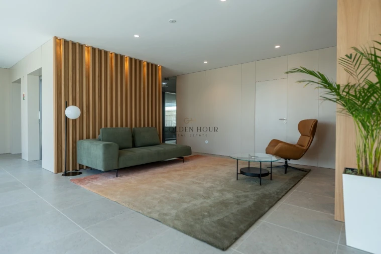 Apartamento T4 para Venda em Canidelo Foto 58