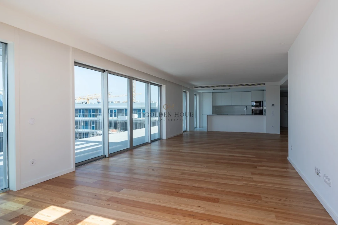 Apartamento T4 para Venda em Canidelo Foto 10