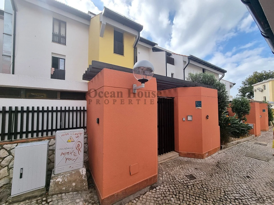 Apartamento T2 para Venda em Quarteira Foto 2