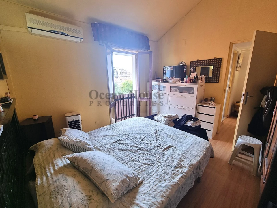 Apartamento T2 para Venda em Quarteira Foto 13