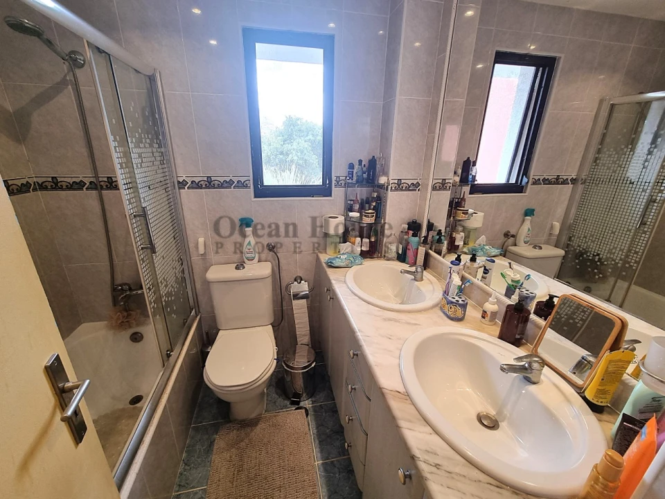 Apartamento T2 para Venda em Quarteira Foto 14