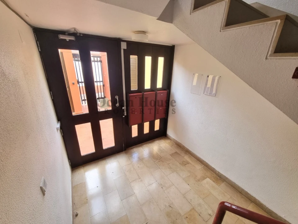 Apartamento T2 para Venda em Quarteira Foto 21