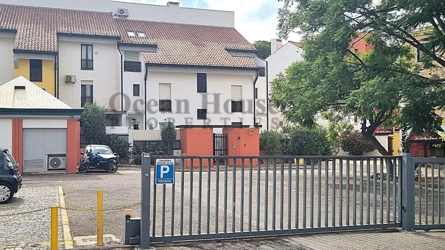 Apartamento T2 para Venda em Quarteira