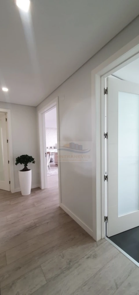 Apartamento T3 para Venda em Loures