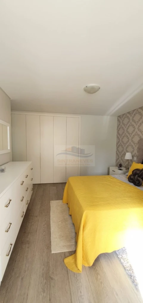 Apartamento T3 para Venda em Loures