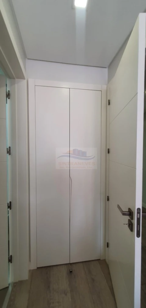 Apartamento T3 para Venda em Loures