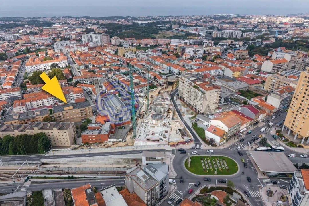 Apartamento T2 para Venda em Mafamude e Vilar do Paraíso Foto 17
