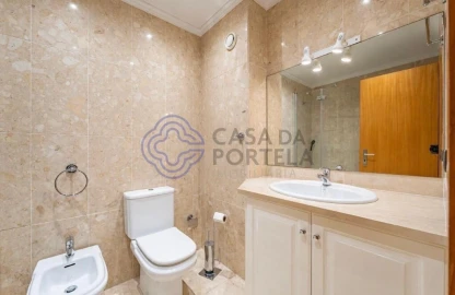 Apartamento T2 para Venda em Mafamude e Vilar do Paraíso