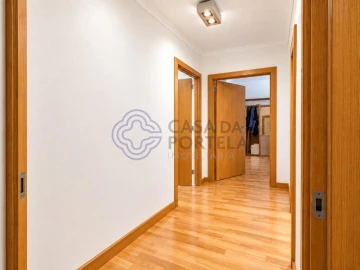 Apartamento T2 para Venda em Mafamude e Vilar do Paraíso