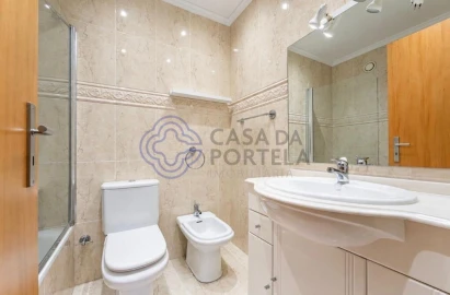 Apartamento T2 para Venda em Mafamude e Vilar do Paraíso