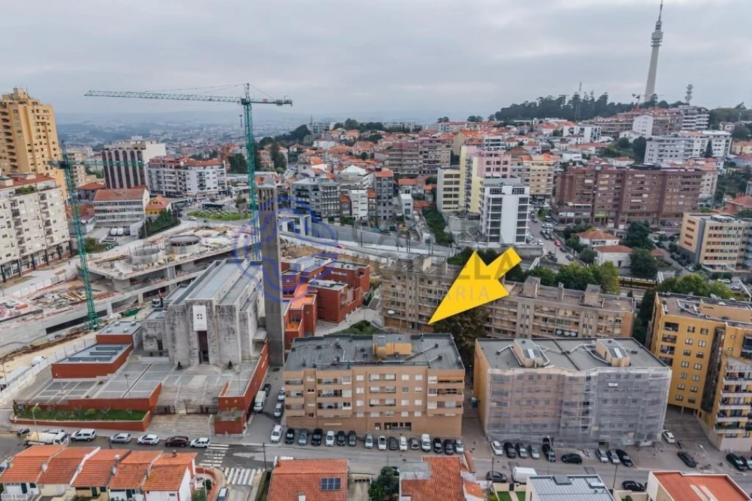 Apartamento T2 para Venda em Mafamude e Vilar do Paraíso Foto 15