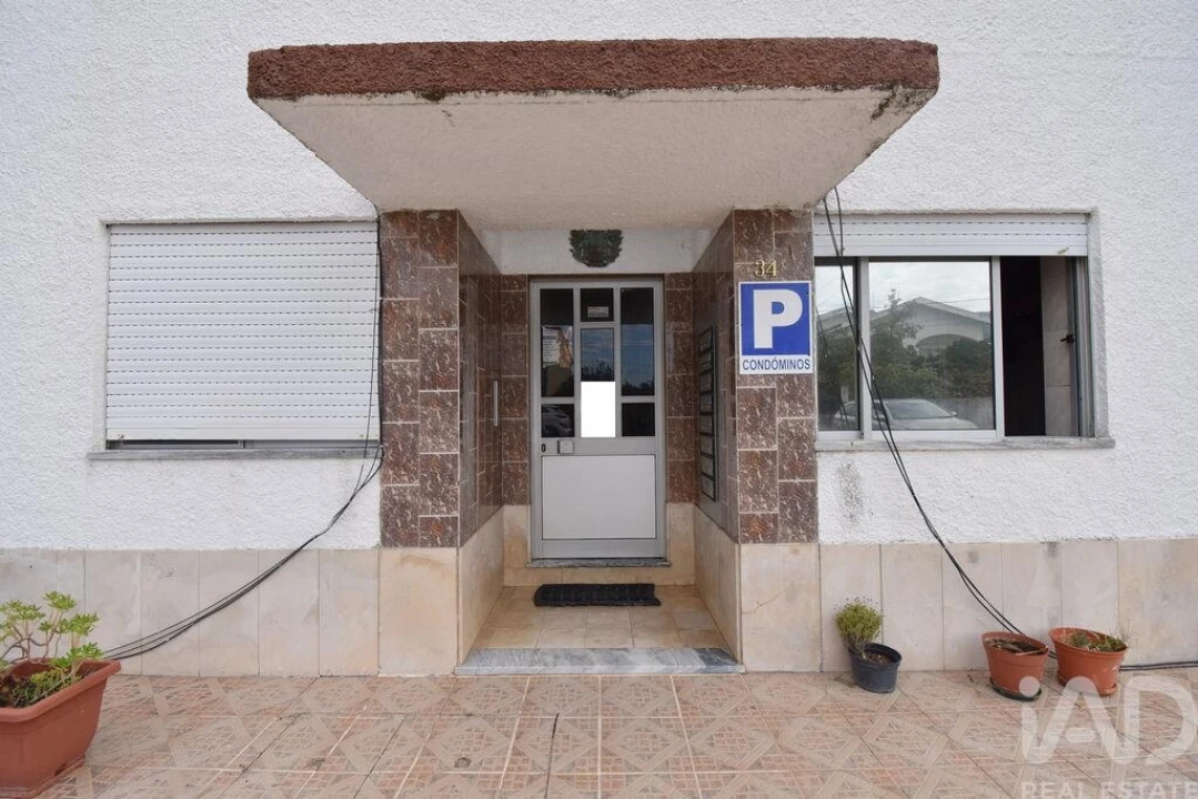 Apartamento T2 para Venda em Lousã e Vilarinho Foto 4