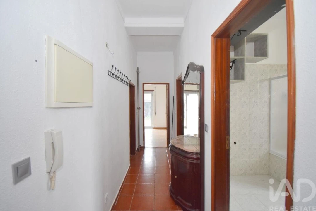 Apartamento T2 para Venda em Lousã e Vilarinho Foto 16