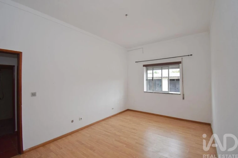 Apartamento T2 para Venda em Lousã e Vilarinho Foto 20